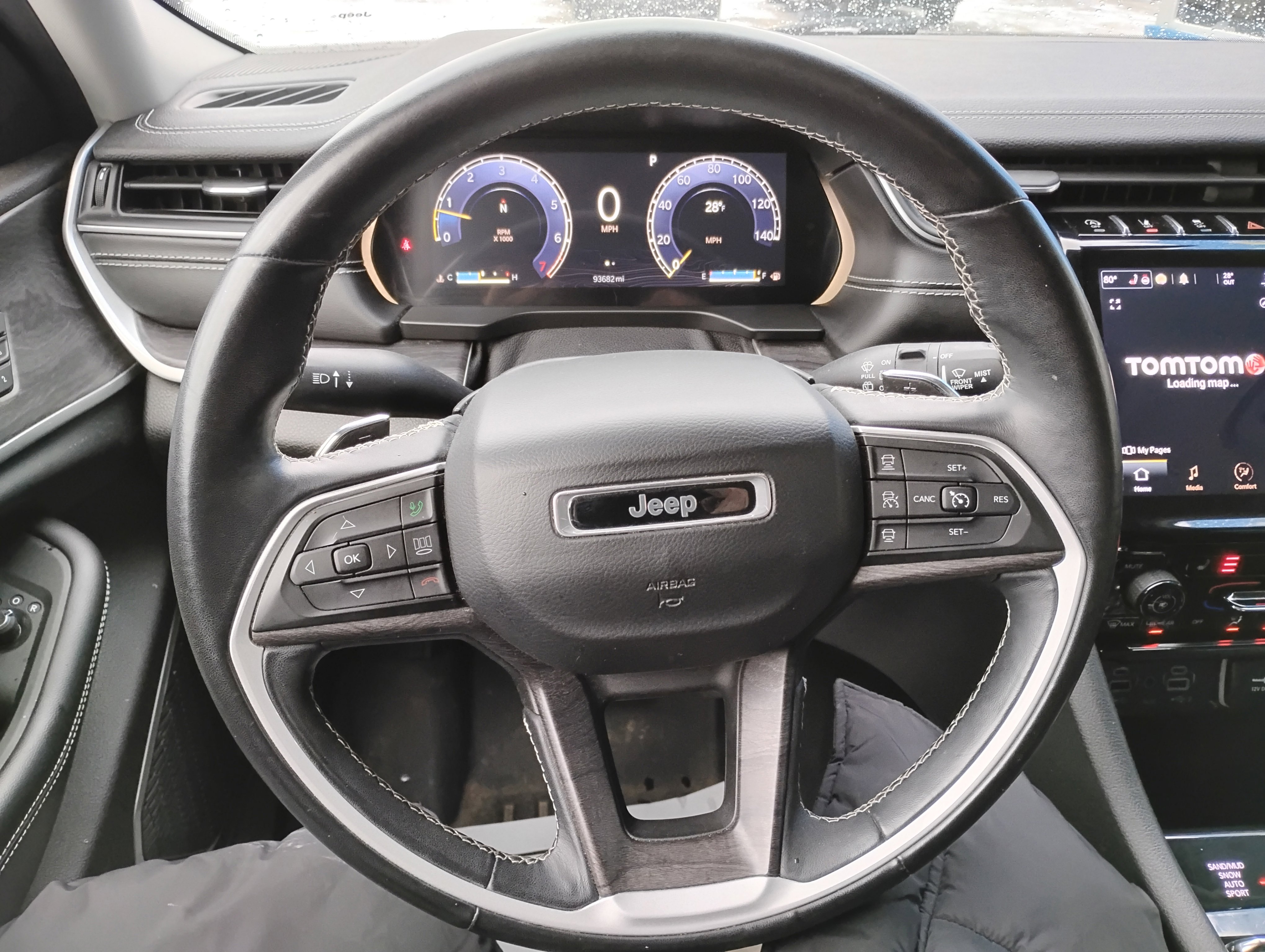 Used 2021 Jeep Grand Cherokee L Limited image 9