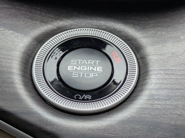 New 2025 Jeep Grand Cherokee L Limited image 25