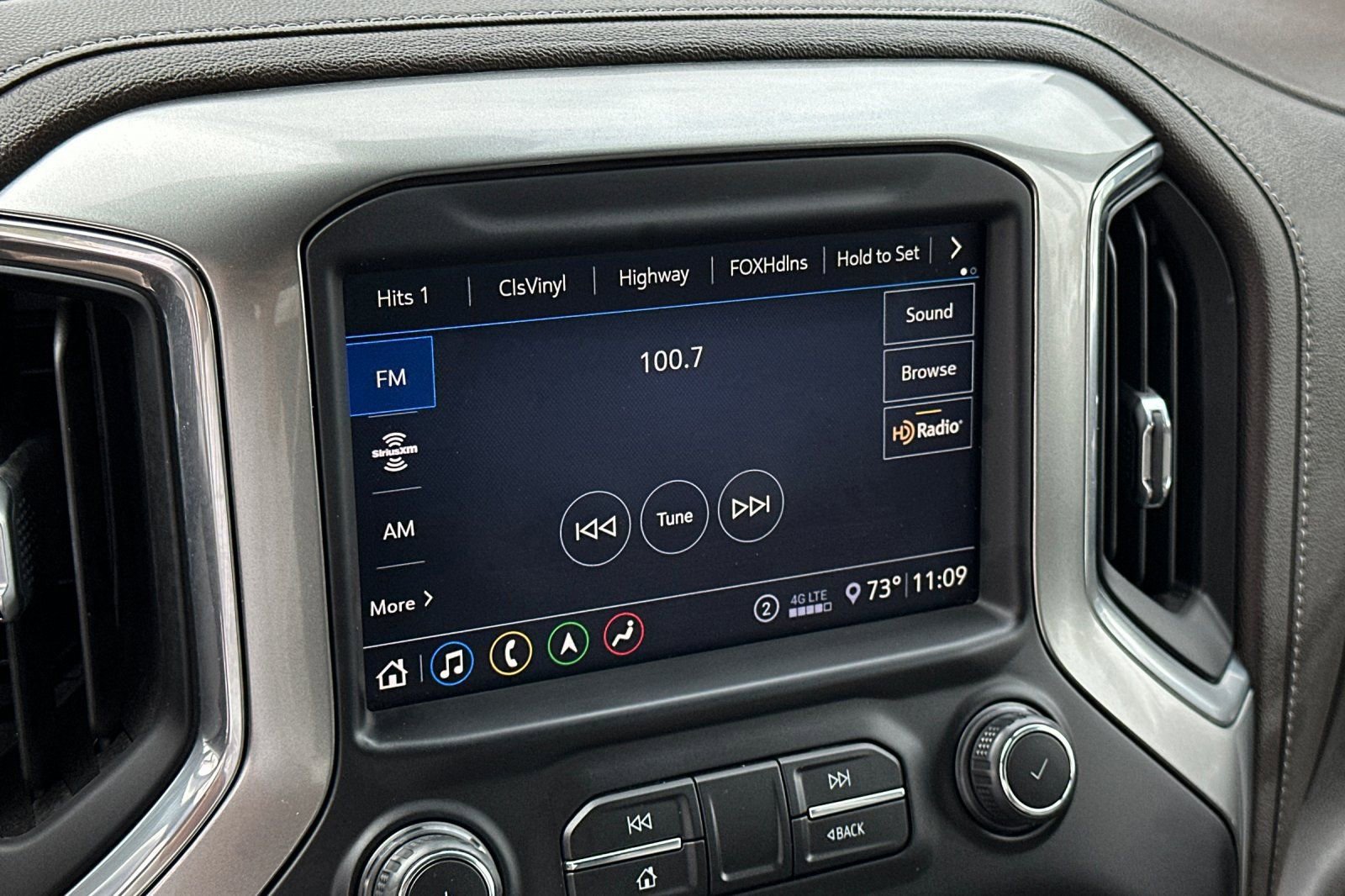 Used 2020 Chevrolet Silverado 2500 LTZ w/ LTZ Premium Package image 25