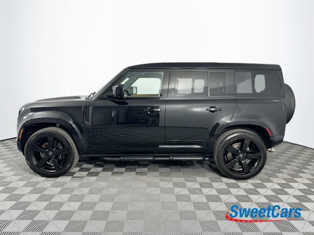 Used 2025 Land Rover Defender 110 V8 image 4