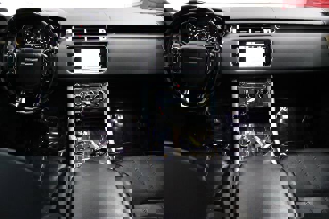 Used 2016 Land Rover Range Rover Sport SE image 2