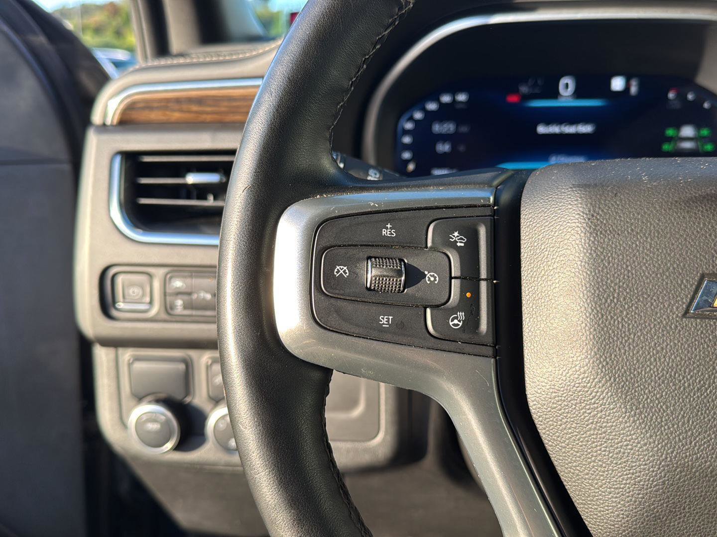 Used 2023 Chevrolet Tahoe Premier image 19