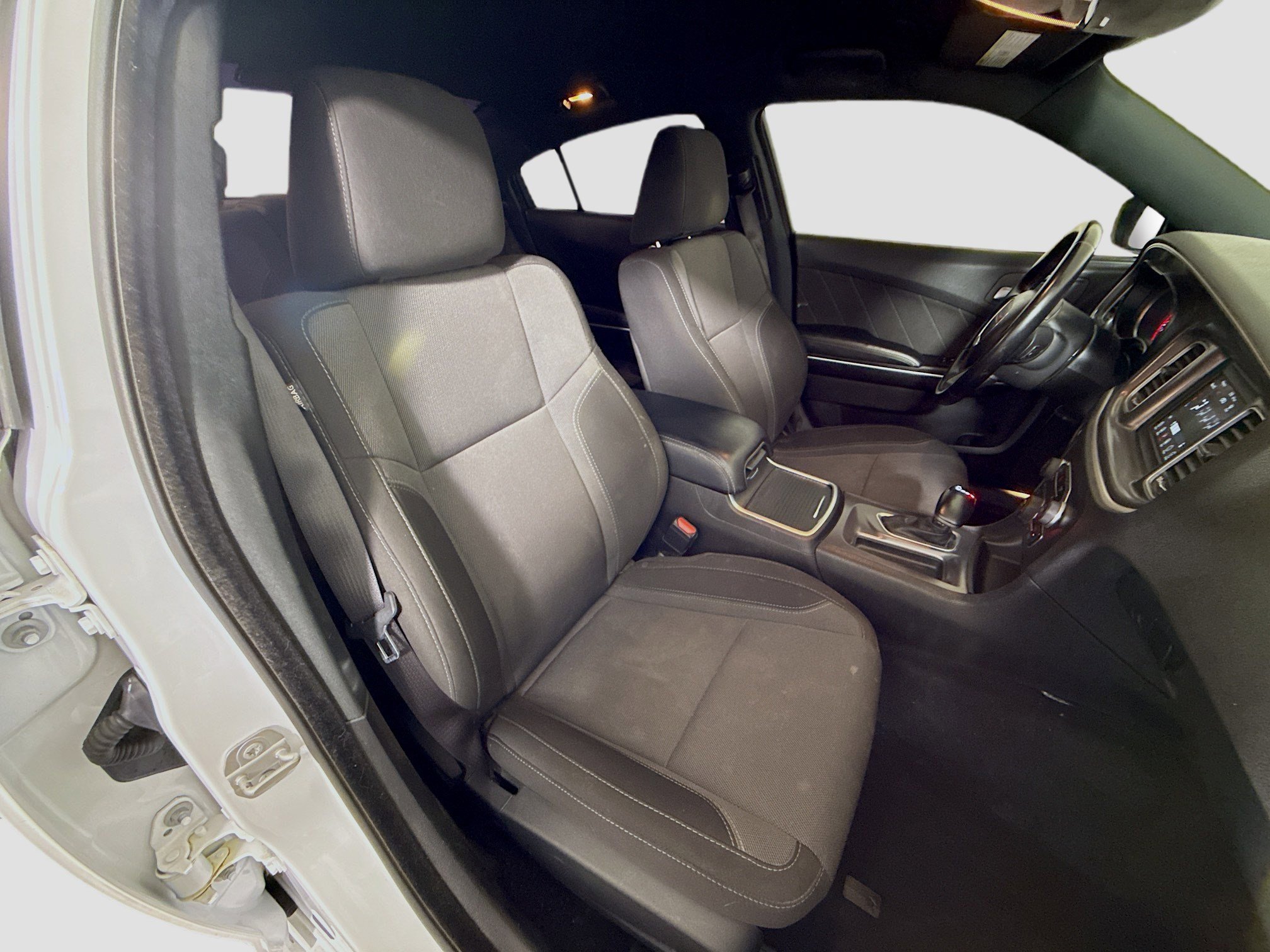 Used 2022 Dodge Charger SXT image 29