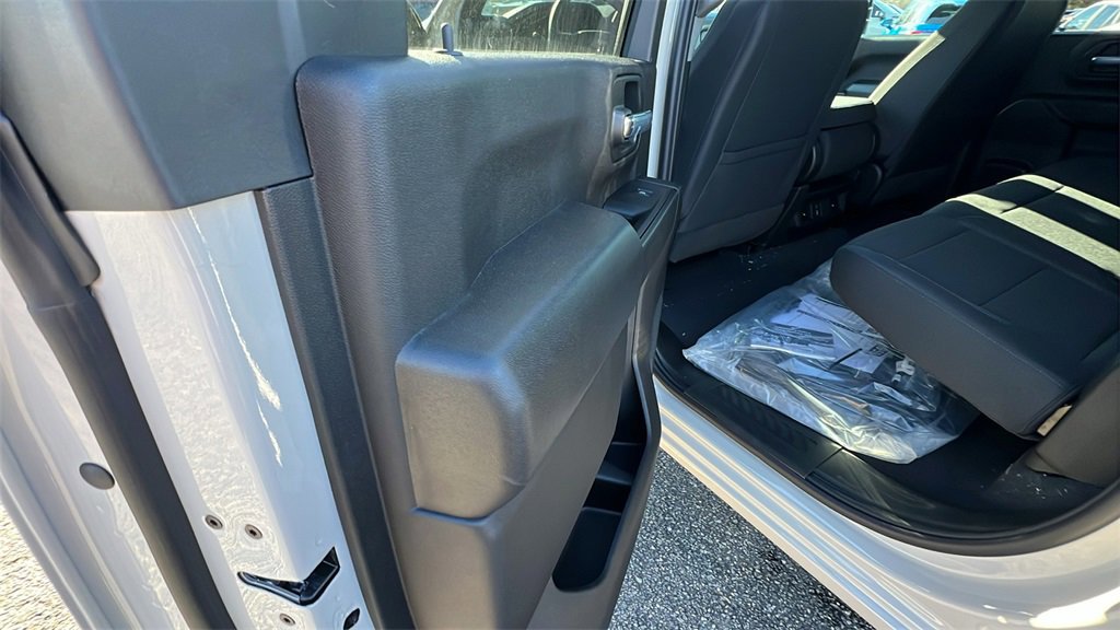 New 2026 Chevrolet Silverado 2500 Custom w/ Custom Value Package image 16