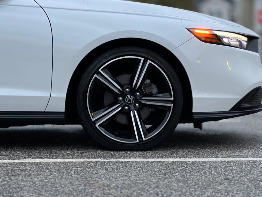 Used 2024 Honda Accord Sport image 37