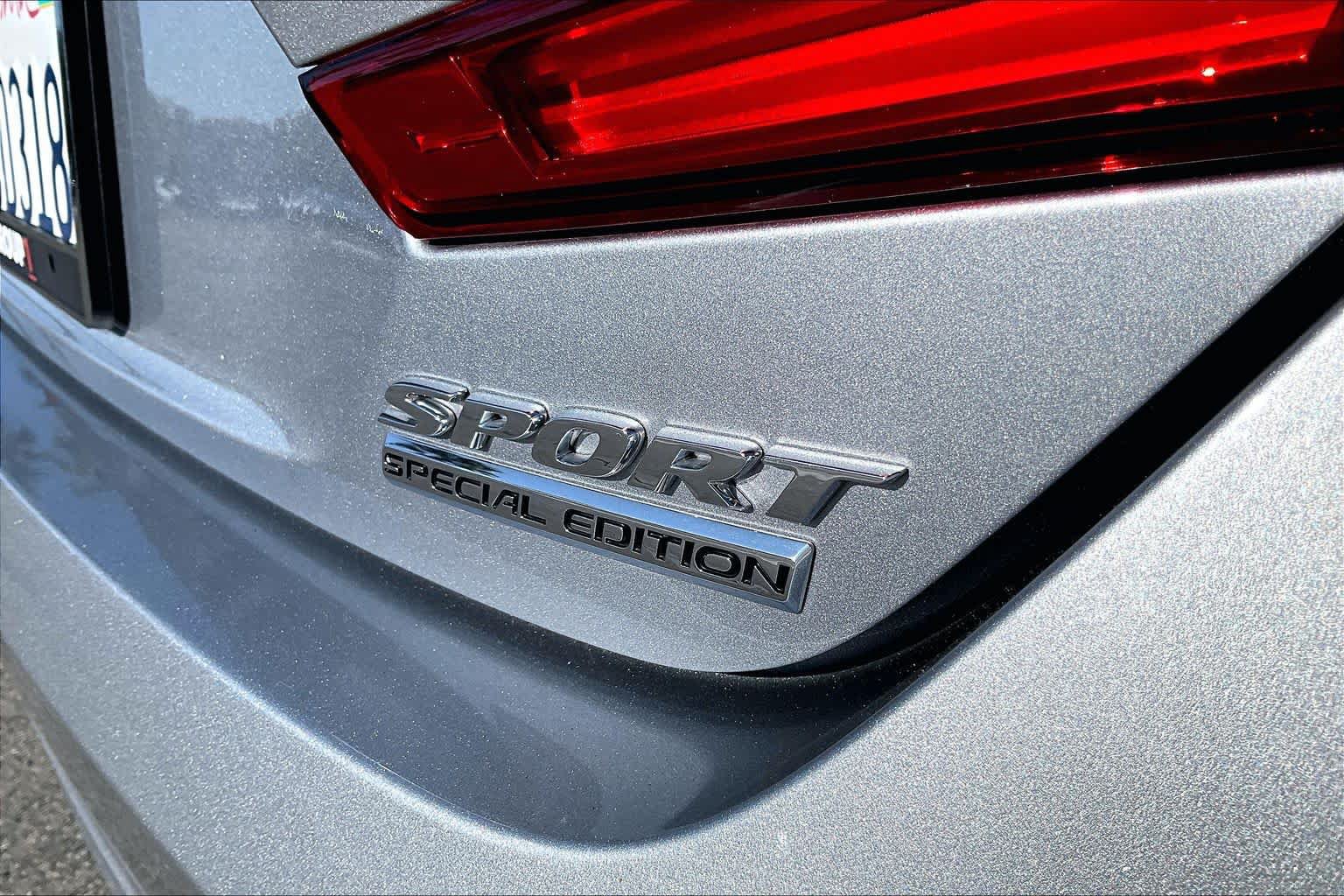 Used 2021 Honda Accord Sport Special Edition image 9