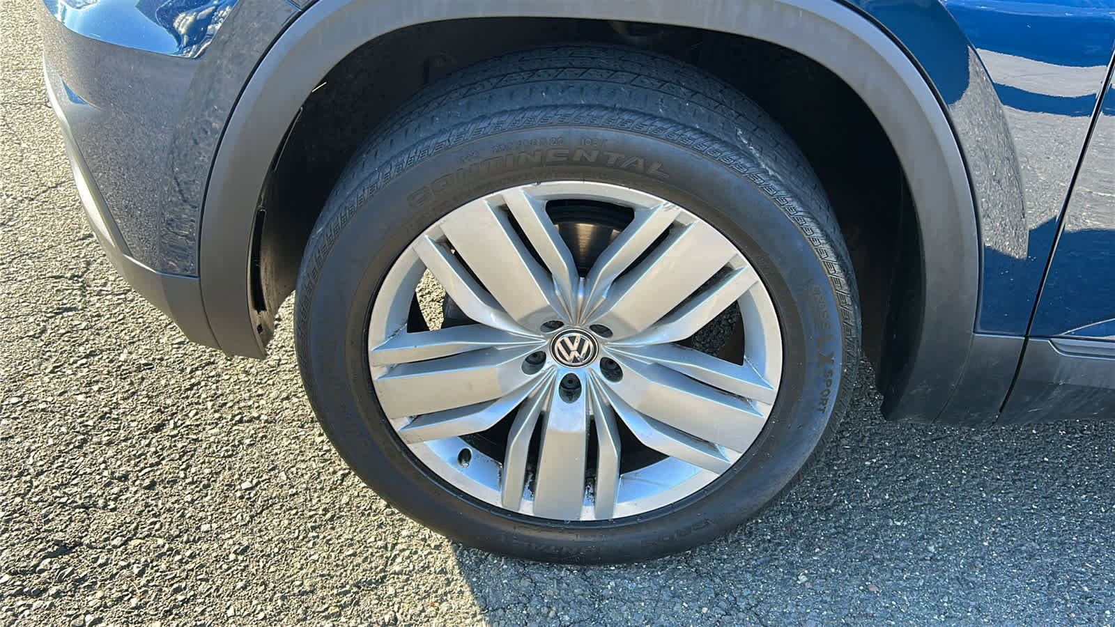 Used 2019 Volkswagen Atlas SE w/ Towing Package image 5