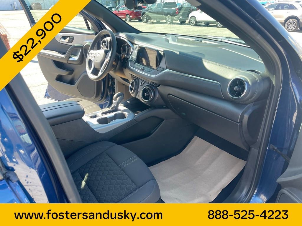 Used 2022 Chevrolet Blazer LT FWD image 19