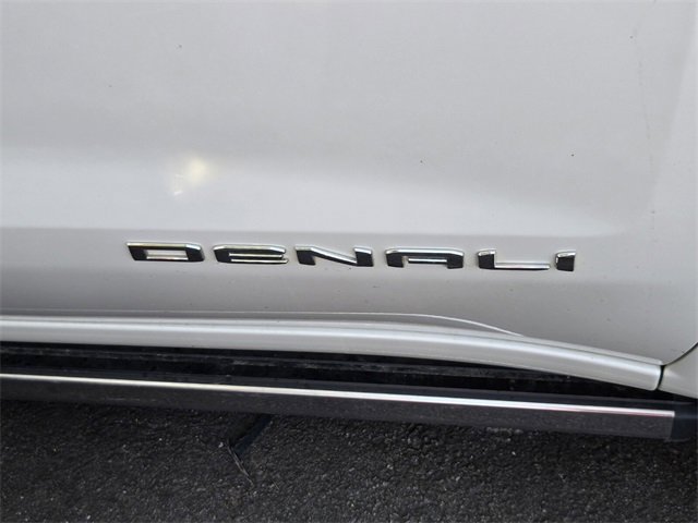 Used 2023 GMC Sierra 1500 Denali Ultimate image 3
