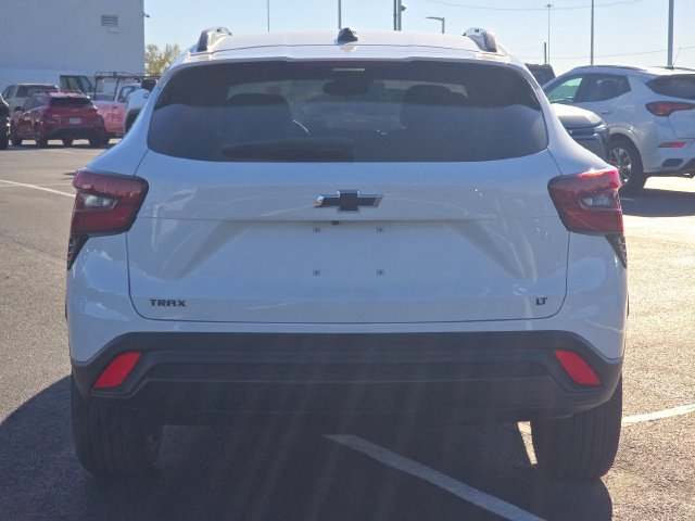 New 2026 Chevrolet Trax LT w/ Driver Confidence Package FWD image 13