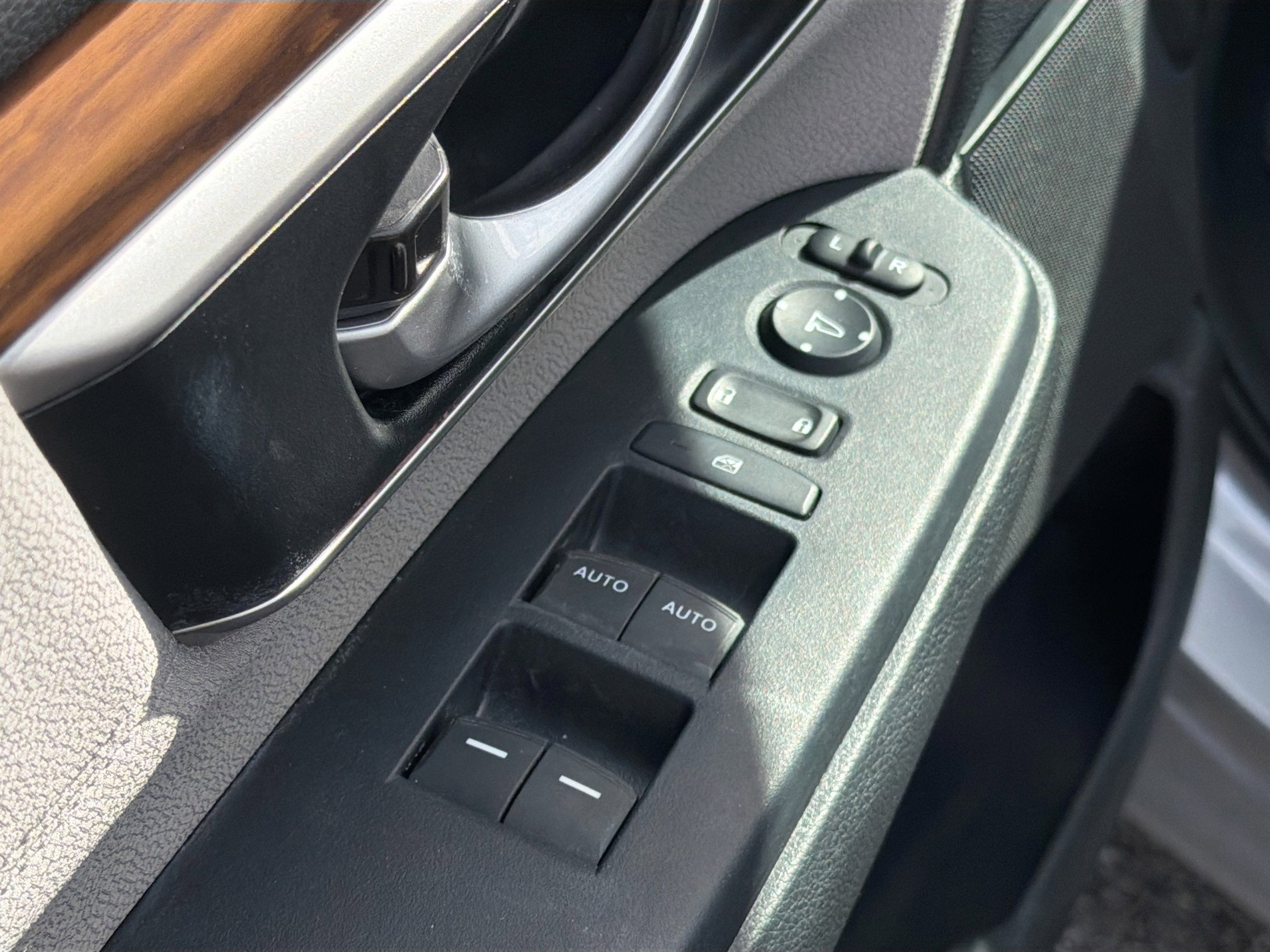 Used 2022 Honda CR-V EX image 20