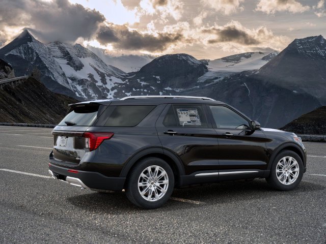 New 2027 Ford Explorer Platinum w/ LUX Leather Package AWD/4WD image 6