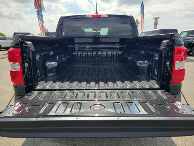 New 2025 Ford Maverick XL image 10