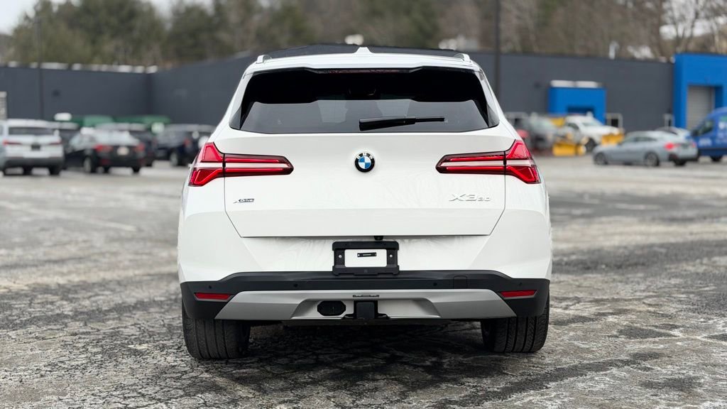 Certified 2025 BMW X3 xDrive30i w/ Premium Package image 5