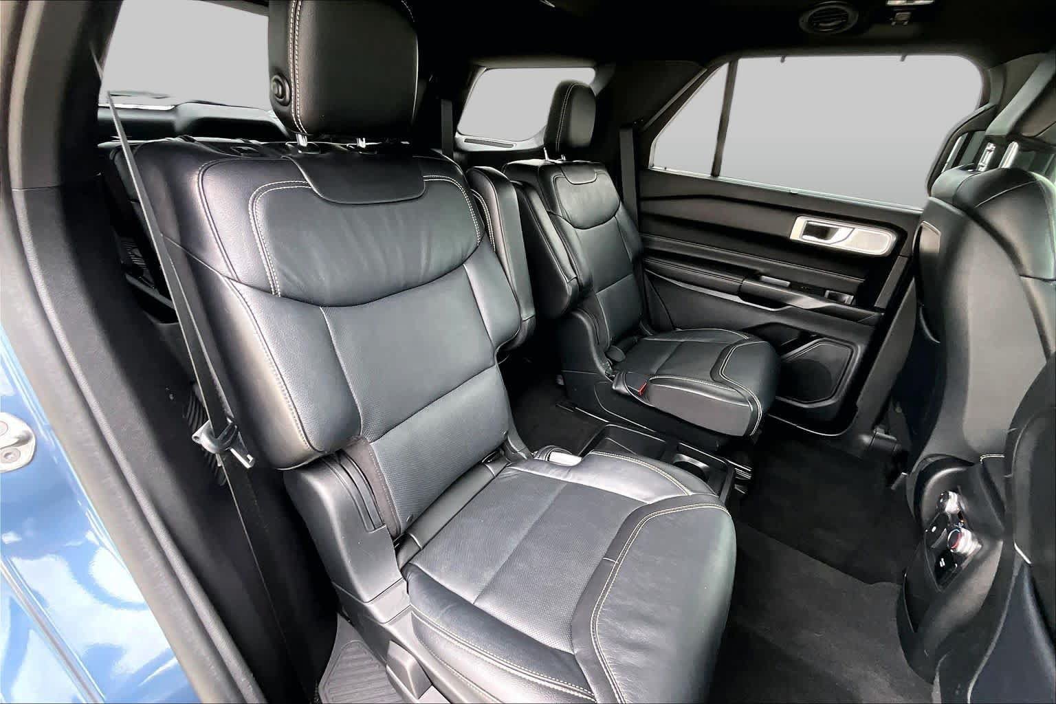 Used 2020 Ford Explorer ST w/ ST Street Pack AWD/4WD image 18