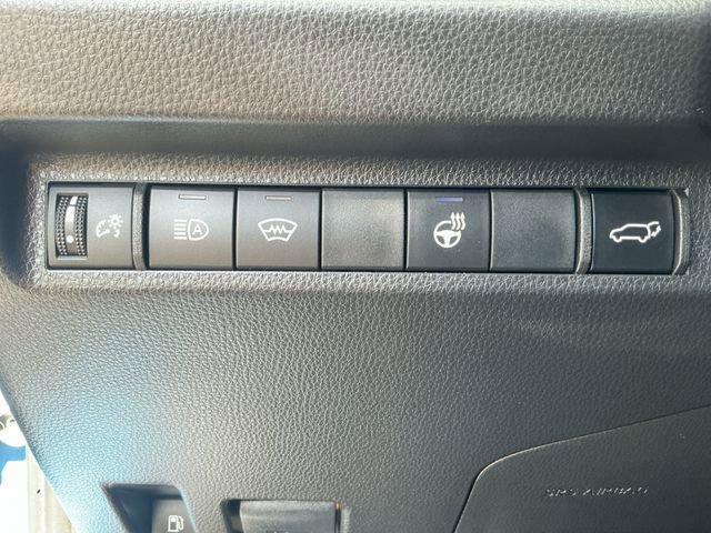 Used 2024 Toyota RAV4 SE w/ Convenience Package AWD/4WD image 26
