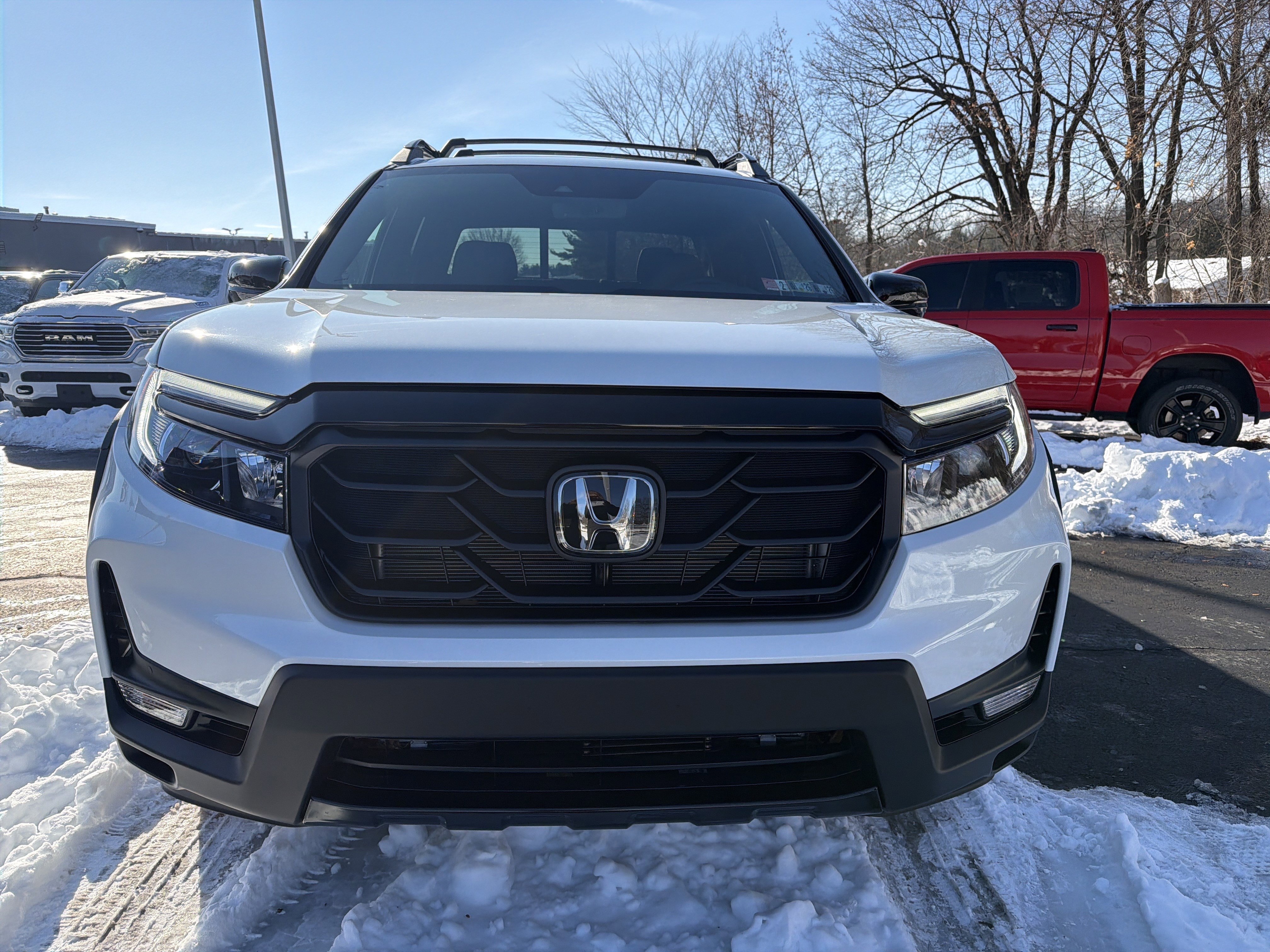 Used 2021 Honda Ridgeline Black Edition image 2