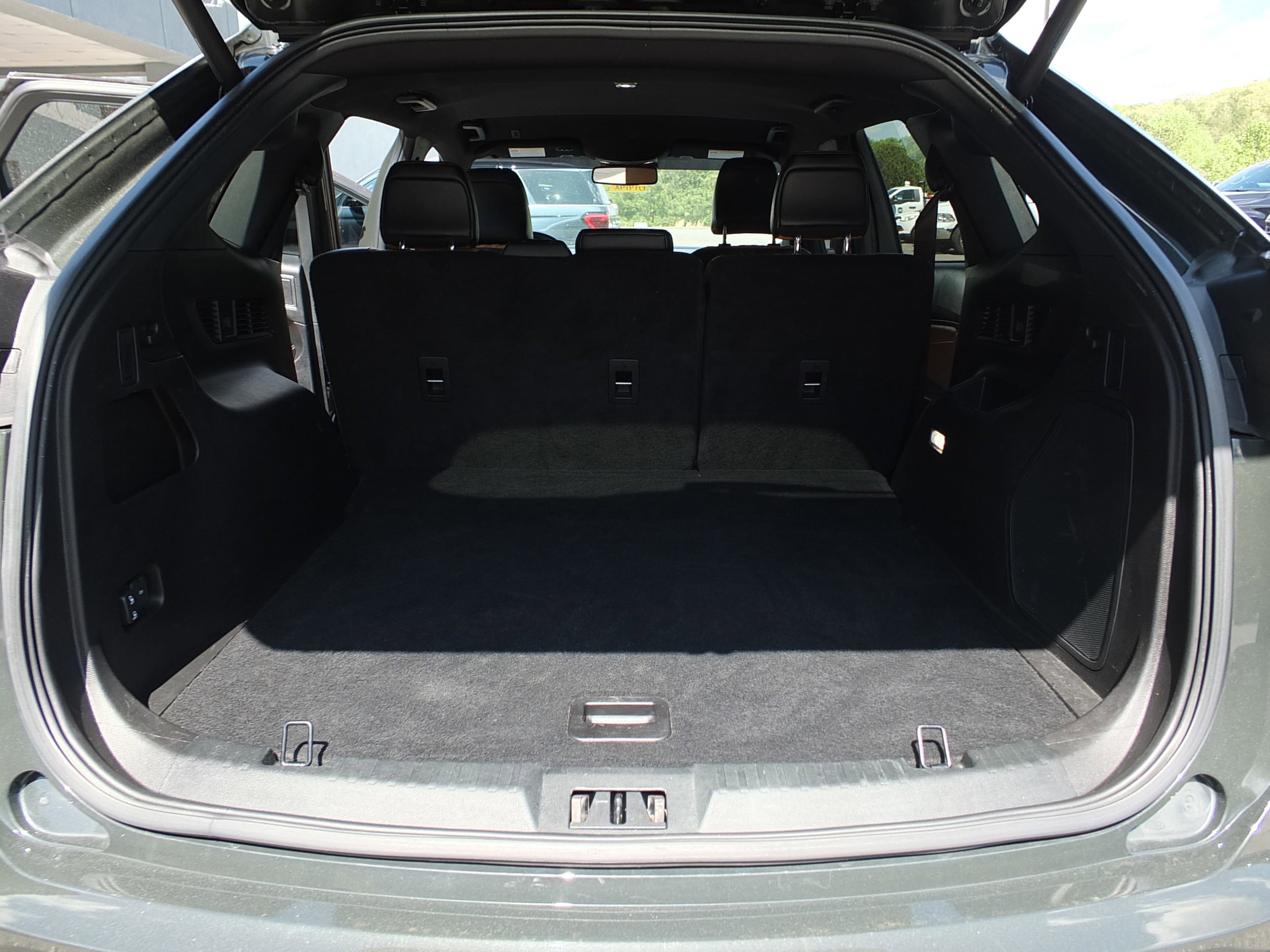 Used 2024 Ford Edge Titanium w/ Titanium Elite Package AWD/4WD image 15