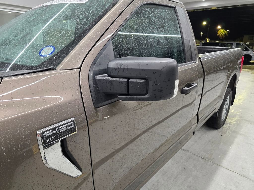 Used 2022 Ford F150 XLT w/ Trailer Tow Package image 11