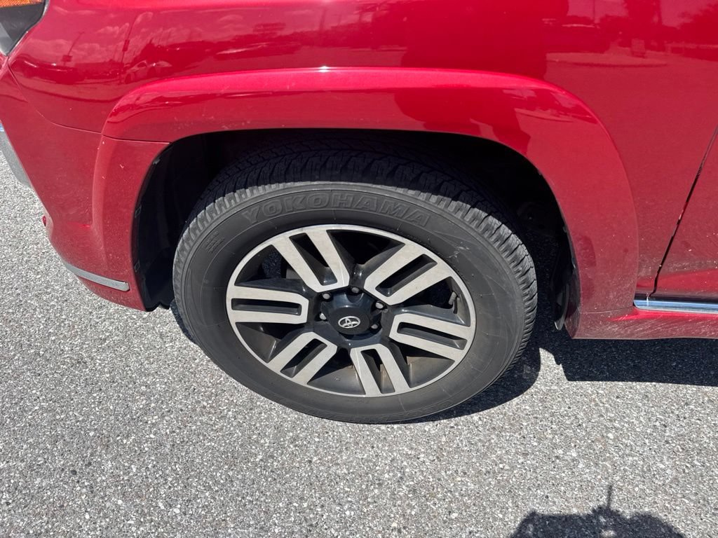 Used 2023 Toyota 4Runner Limited AWD/4WD image 9