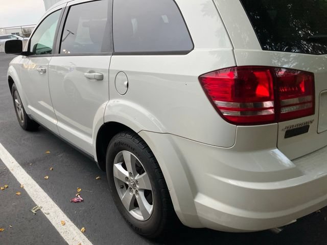 Used 2009 Dodge Journey SXT w/ Flexible Seating Group FWD image 7