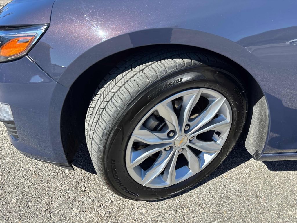 Used 2025 Chevrolet Malibu LT image 33