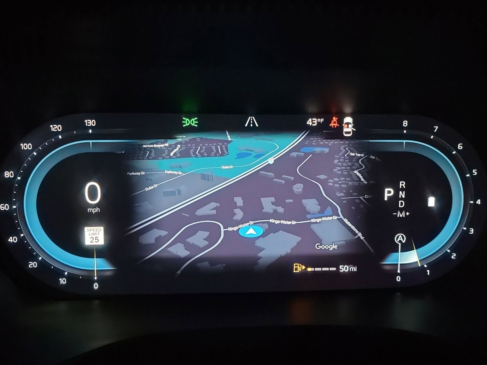 Used 2023 Volvo XC60 B5 Plus image 18