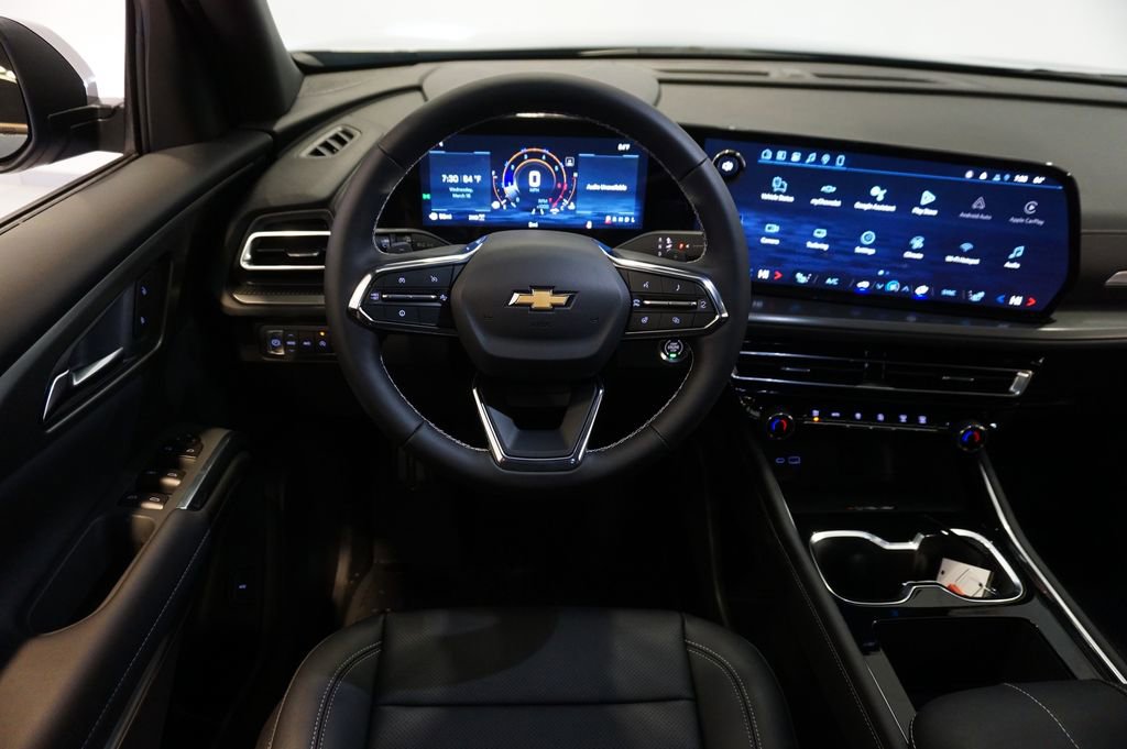 New 2026 Chevrolet Traverse LT w/ Driver Confidence Package image 12