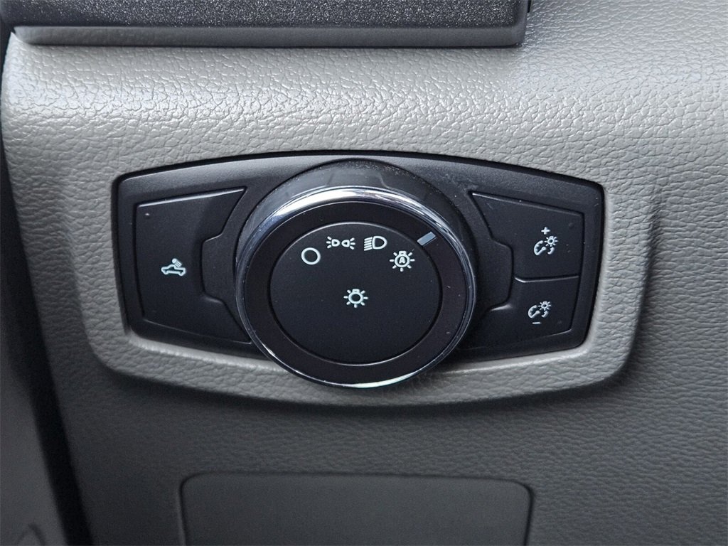 Used 2020 Ford F250 XL w/ Power Equipment Group image 16