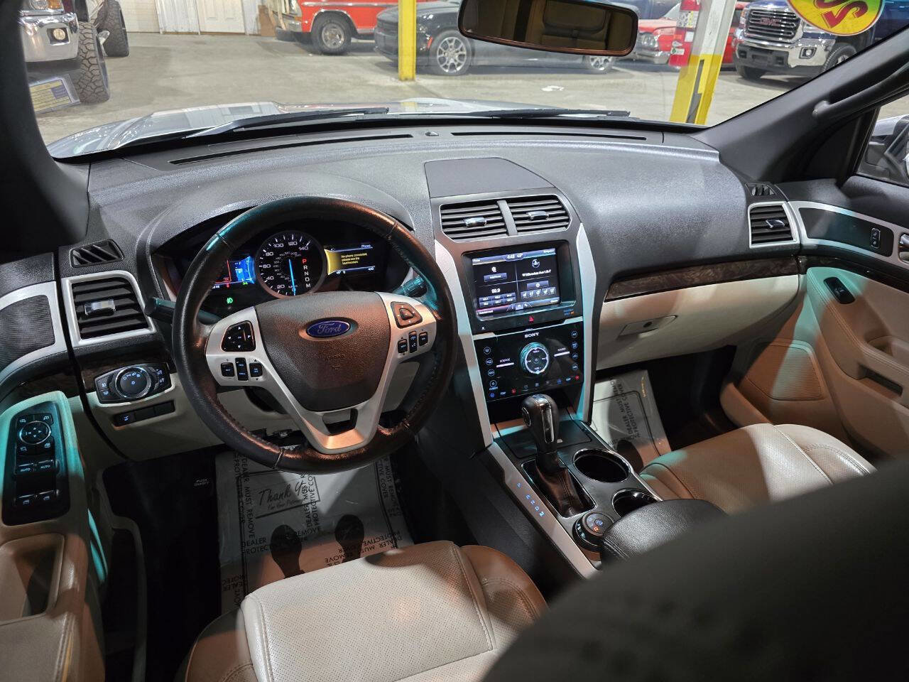 Used 2014 Ford Explorer Limited w/ Equipment Group 301A image 40