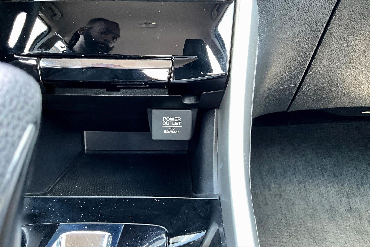 Used 2017 Honda Accord LX image 24