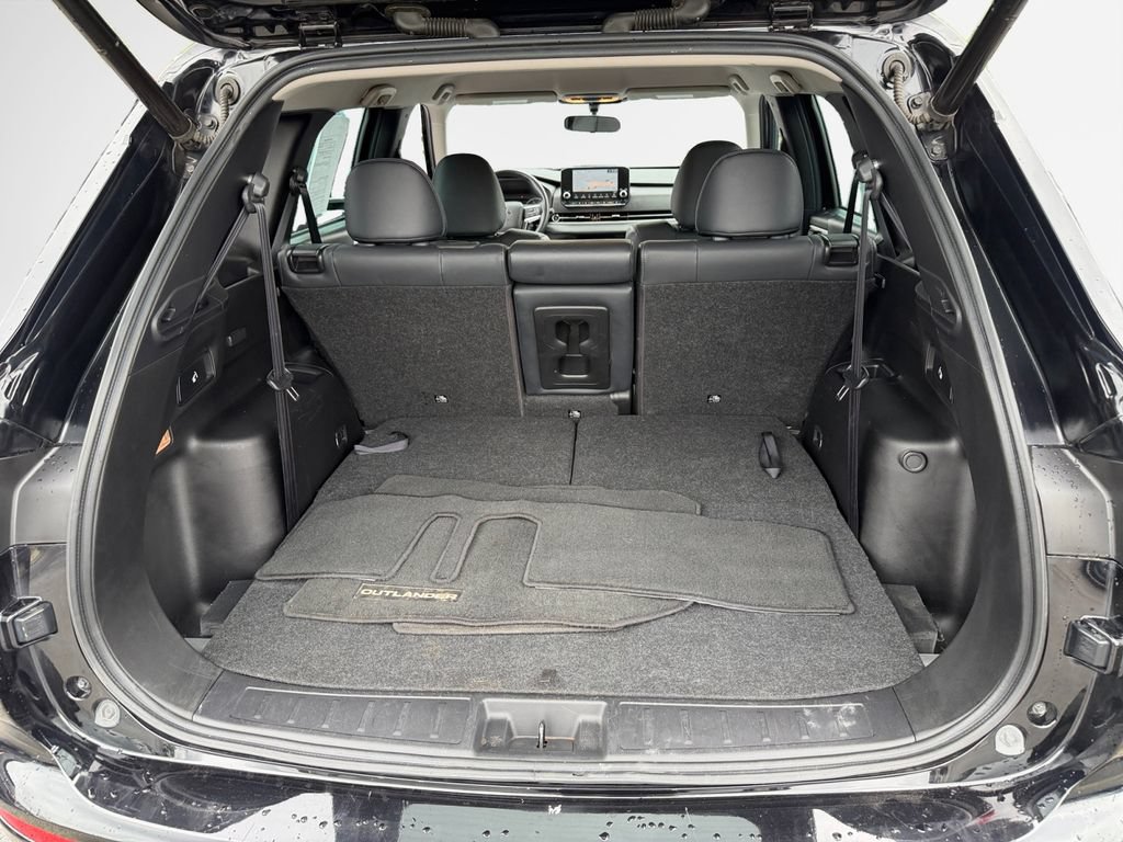 Used 2023 Mitsubishi Outlander SE AWD/4WD image 25