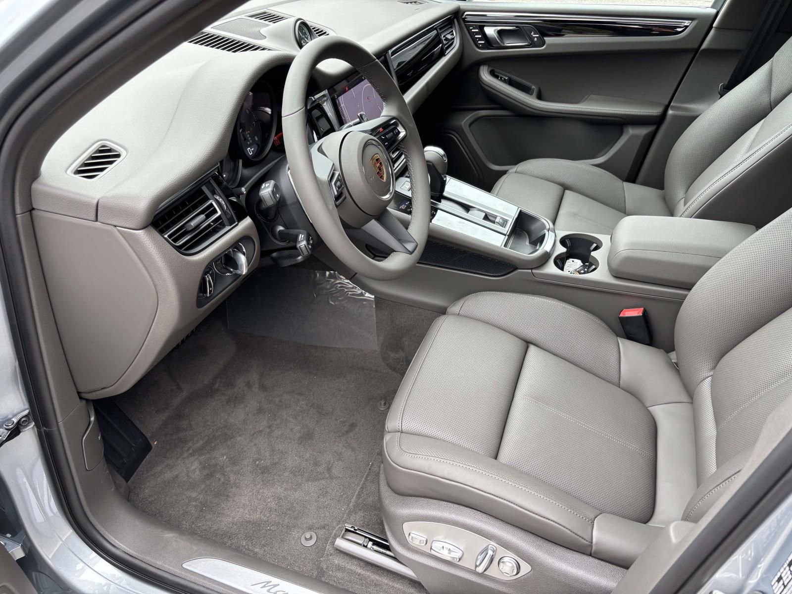 New 2026 Porsche Macan S image 19