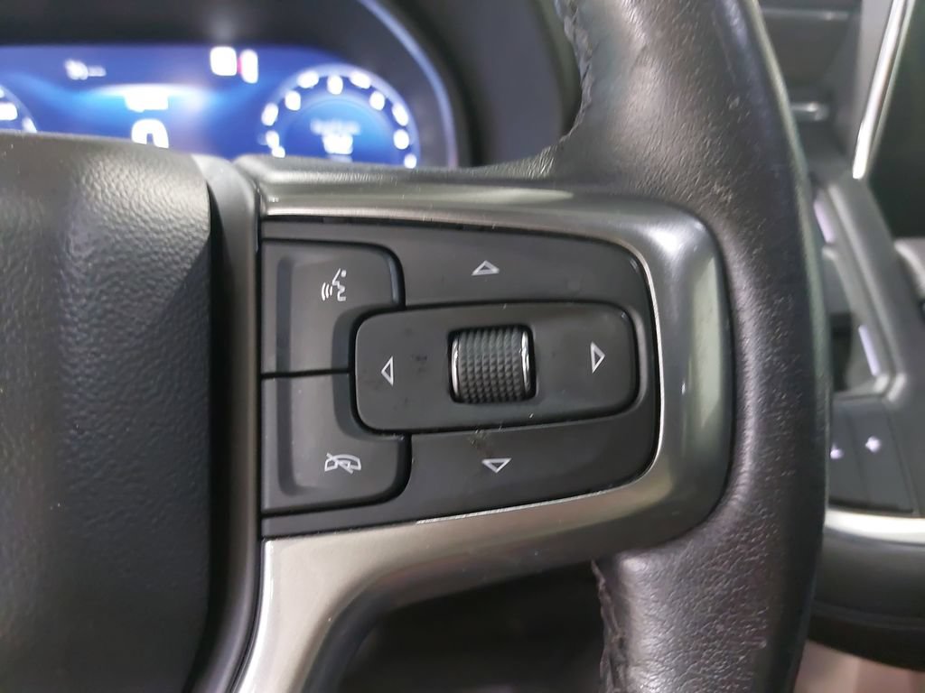 Used 2022 Chevrolet Tahoe LT w/ Luxury Package AWD/4WD image 19