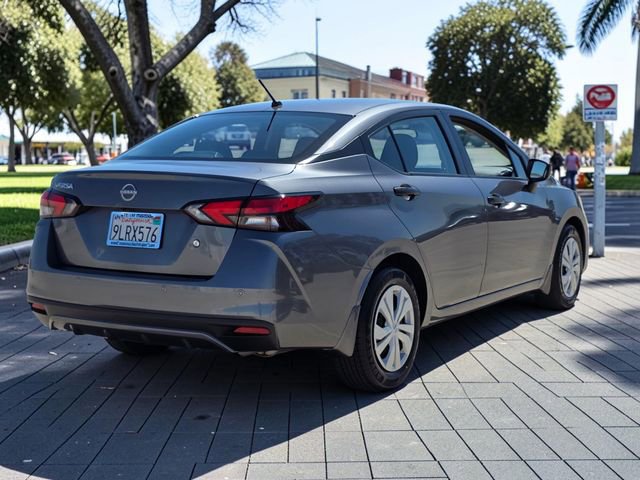 Used 2024 Nissan Versa S w/ Trunk Package image 4