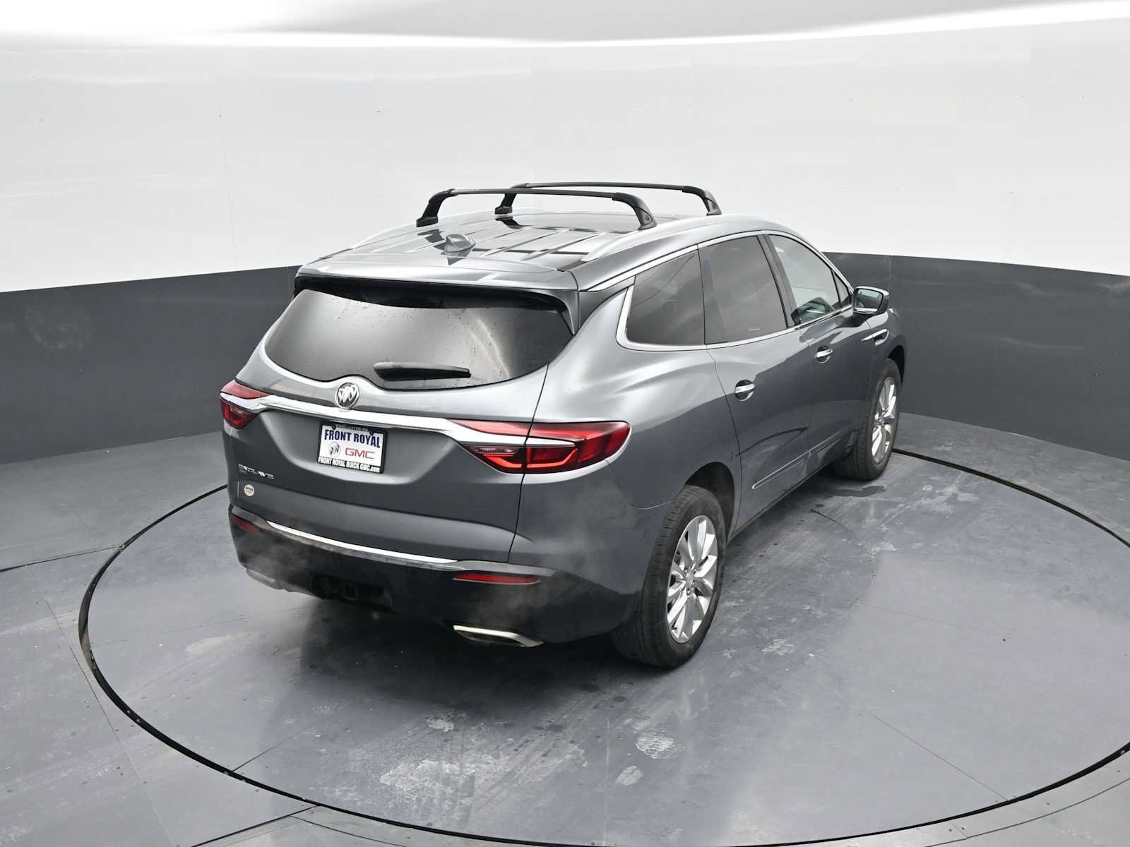 Used 2020 Buick Enclave Premium w/ Sun and Sites Package image 32