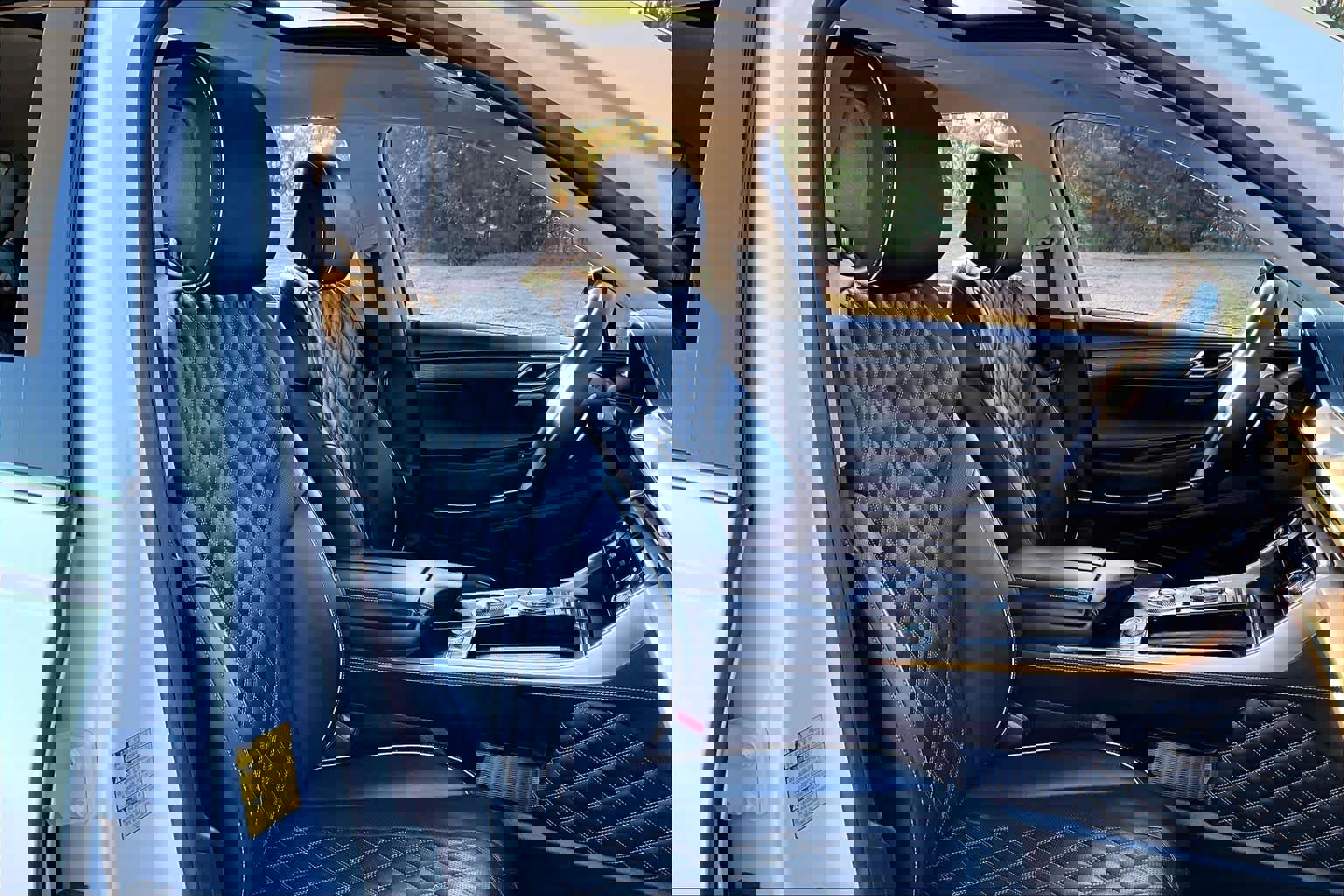 Used 2023 Genesis GV80 3.5T w/ Prestige Matte Package image 9