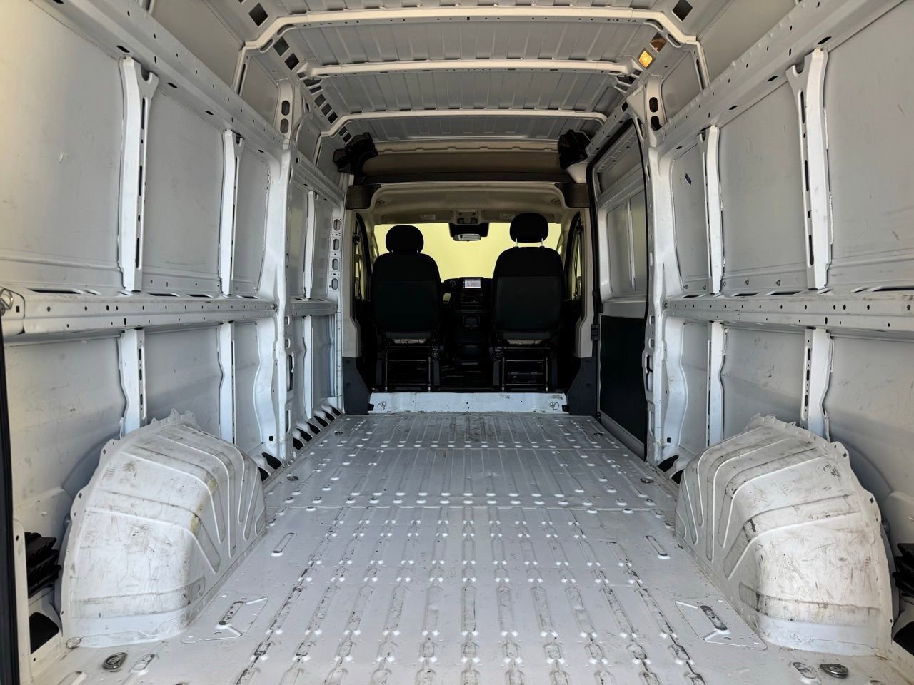Used 2022 RAM ProMaster 2500 image 19