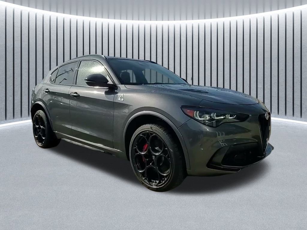 Used 2024 Alfa Romeo Stelvio Quadrifoglio w/ Active Assist Plus Package image 2