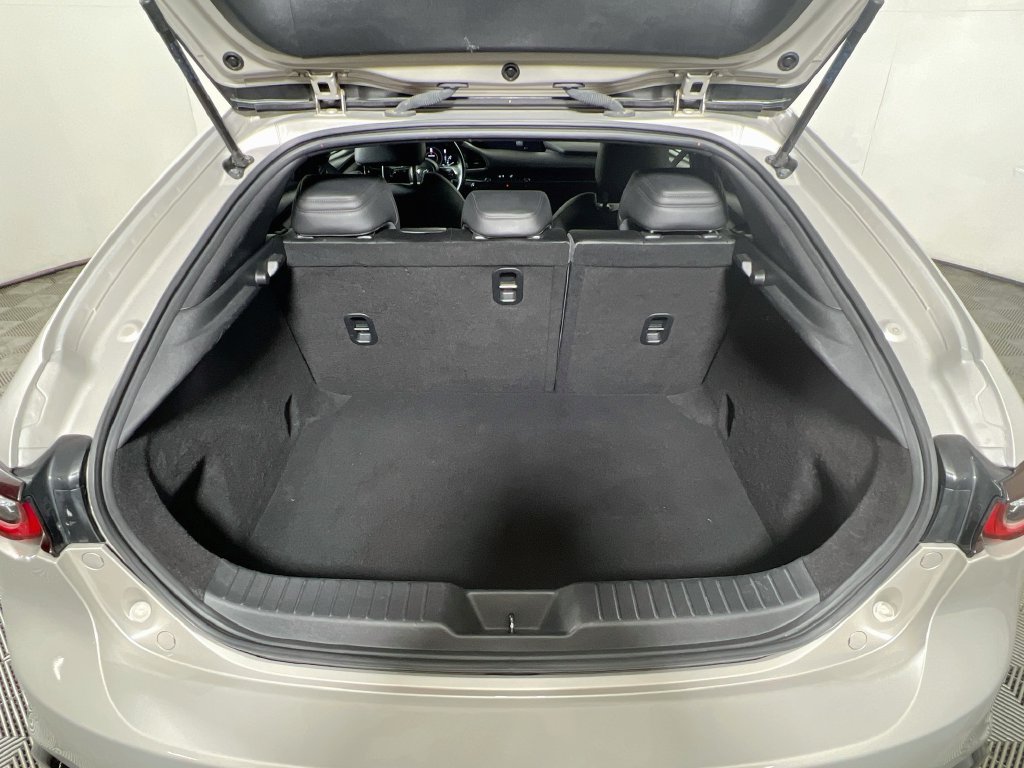 Used 2024 MAZDA MAZDA3 s FWD image 22