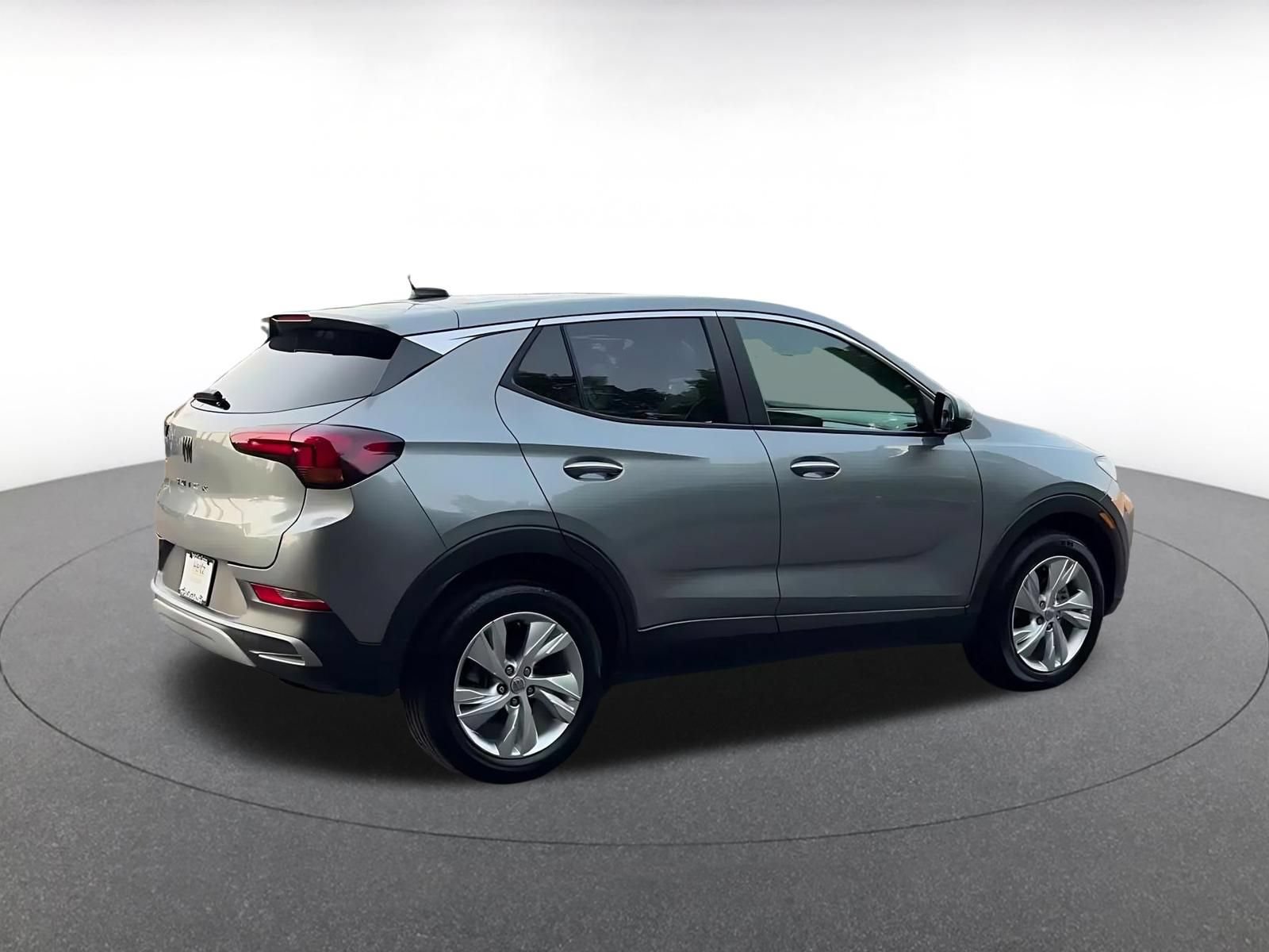 Used 2025 Buick Encore GX Preferred AWD/4WD image 15