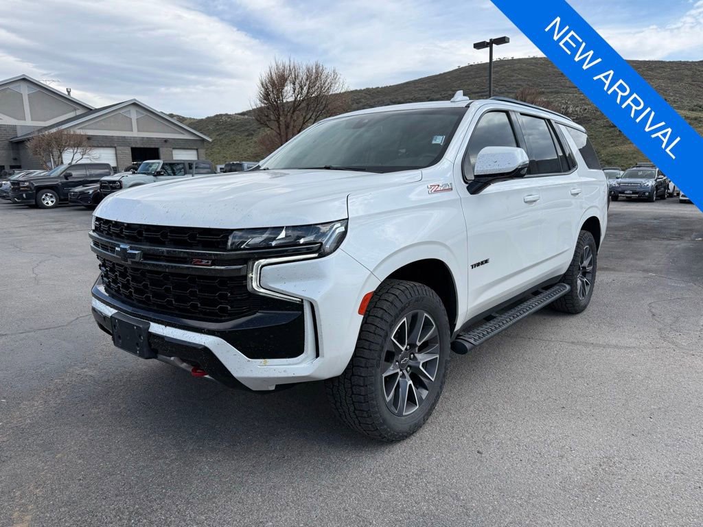Used 2022 Chevrolet Tahoe Z71 w/ Luxury Package AWD/4WD image 1