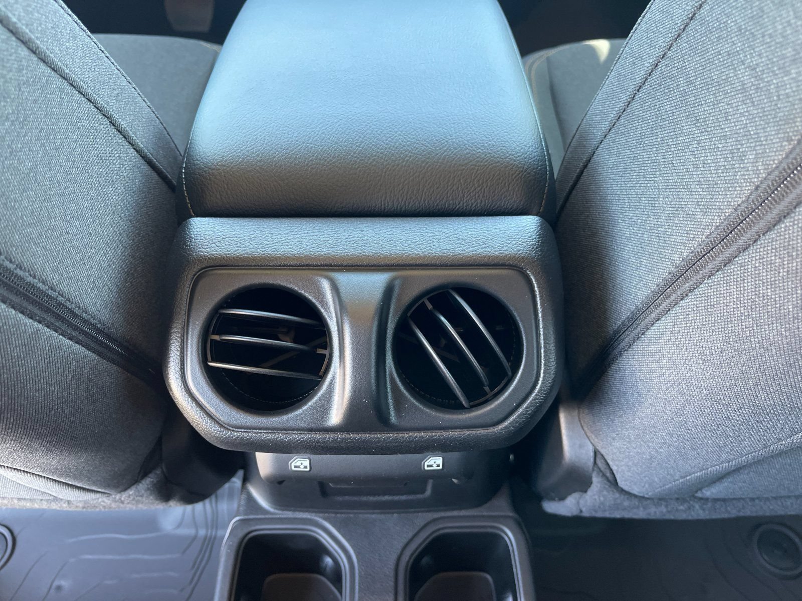 New 2026 Jeep Gladiator Sport AWD/4WD image 14