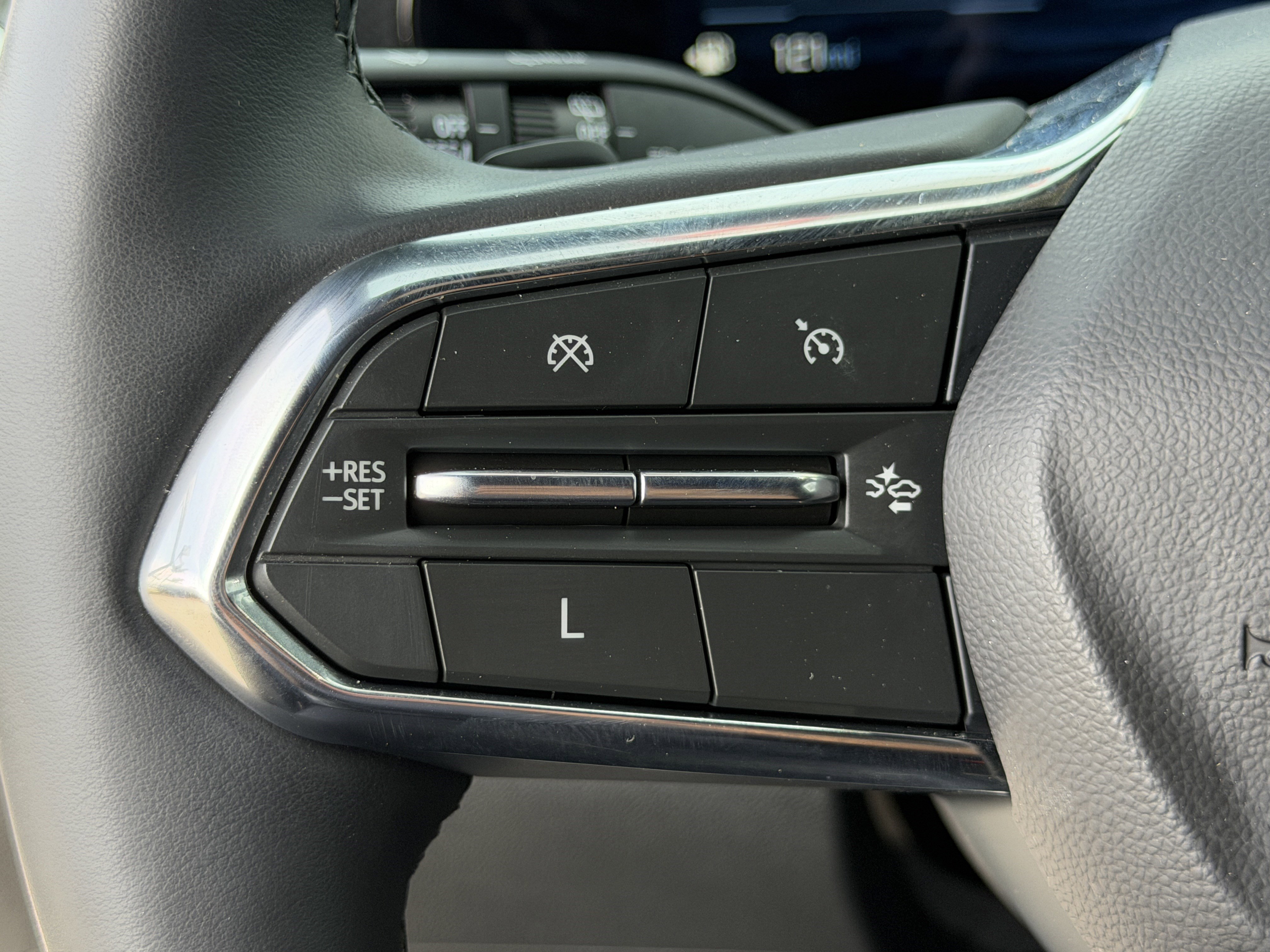 Used 2025 Chevrolet Equinox LT image 19