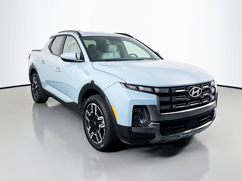 Used 2025 Hyundai Santa Cruz Limited AWD/4WD image 3