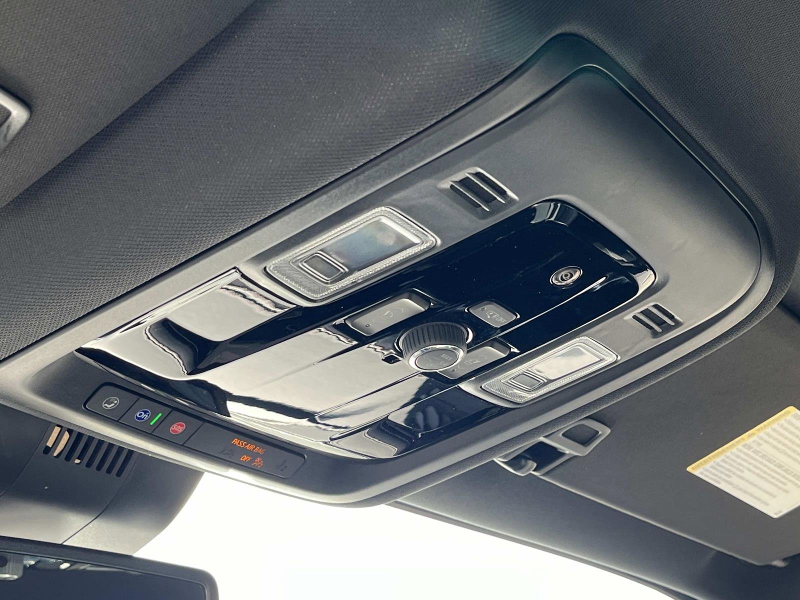 New 2026 GMC Yukon AT4 image 33