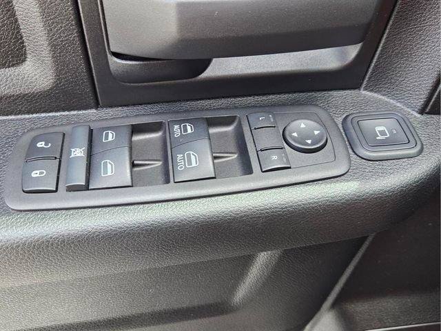 Used 2024 RAM 2500 Tradesman w/ Chrome Appearance Group AWD/4WD image 24