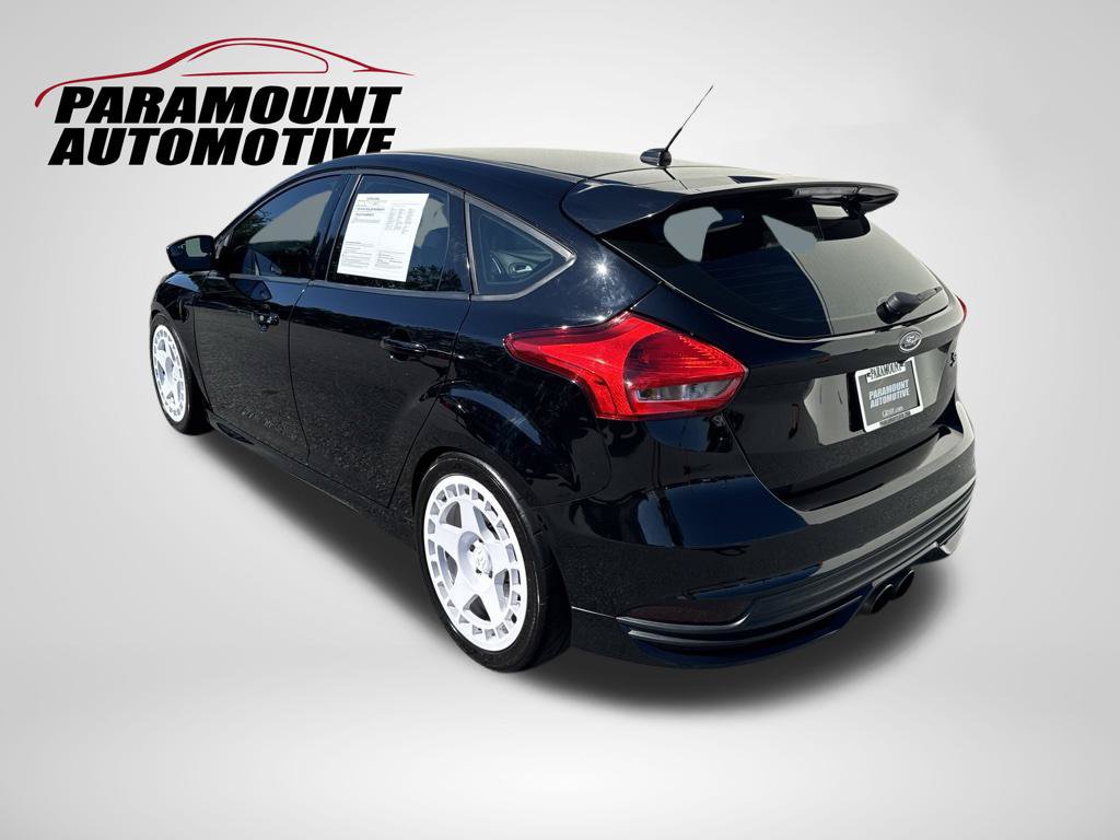 Used 2018 Ford Focus ST FWD image 5