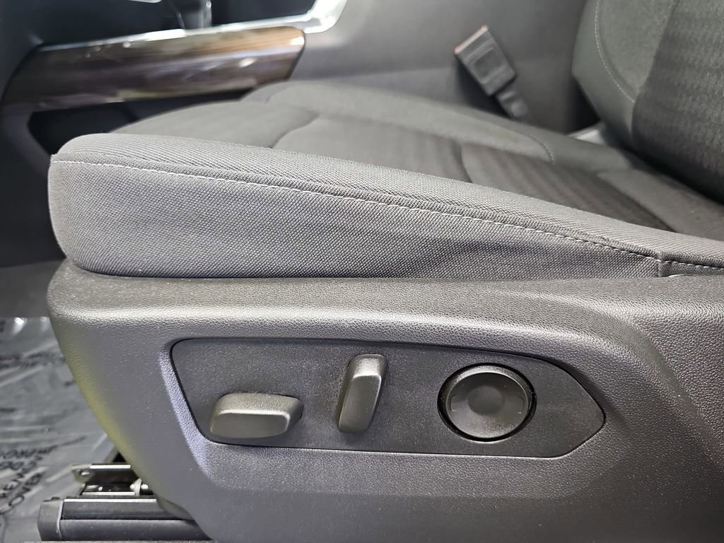 Used 2025 Chevrolet Silverado 1500 LT Trail Boss w/ Protection Package image 28