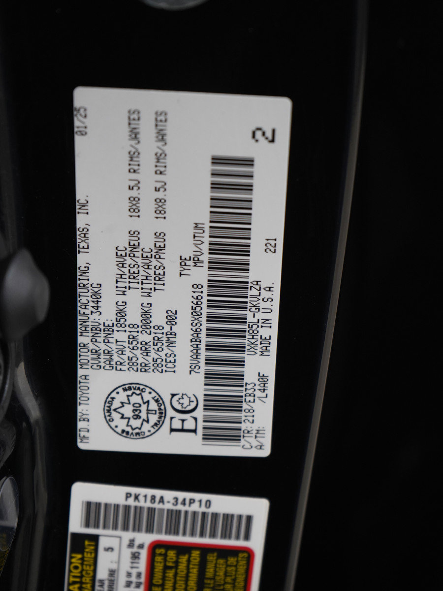 Used 2025 Toyota Sequoia TRD Pro image 35